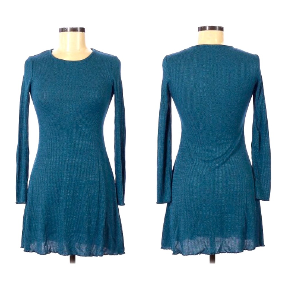 SALE!  DIVIDED Peacock Blue Stretch Knit DRESS Size 8